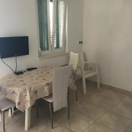 Apartment Domenika